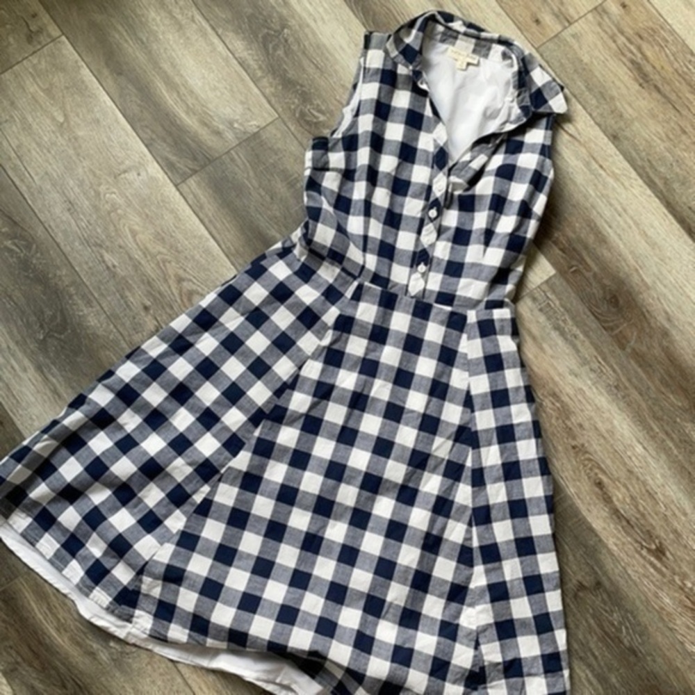 Maison Jules dress size small checkered dress